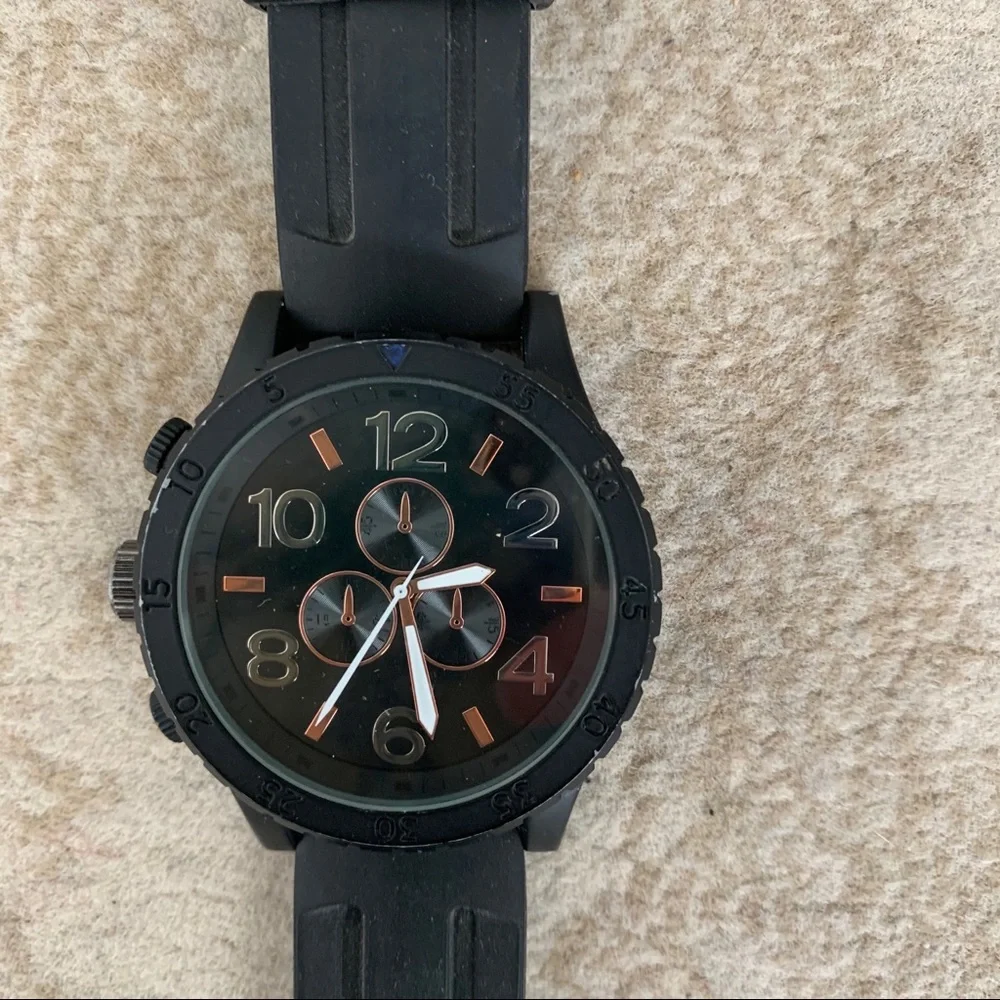 Forever 21 watch analog black rubber band Stainless Steel copper men’s unisex